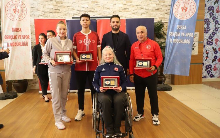 Sporun ‘en’leri yine Bursa Büyükşehir Belediyespor’dan Sporun ‘en’leri yine Bursa Büyükşehir Belediyespor’dan