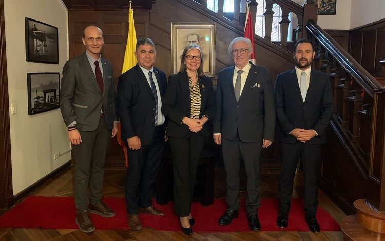 Kolombiya ile hedef 5 milyar dolarlık ticaret Kolombiya ile hedef 5 milyar dolarlık ticaret