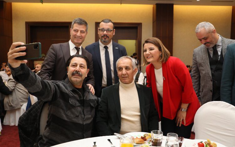 Kocaeli İzmit’te 12 ilçe dernekleriyle kent için Ortak Akılda buluştu