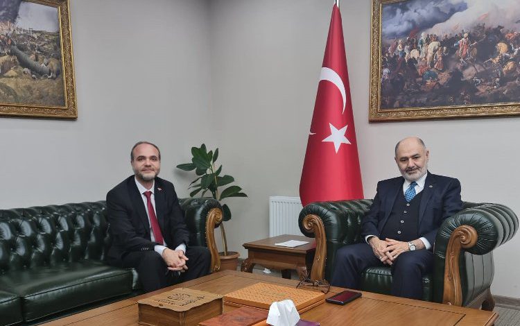 Rektör Uslu Kavaklıoğlu’nu ziyaret etti Rektör Uslu Kavaklıoğlu’nu ziyaret etti