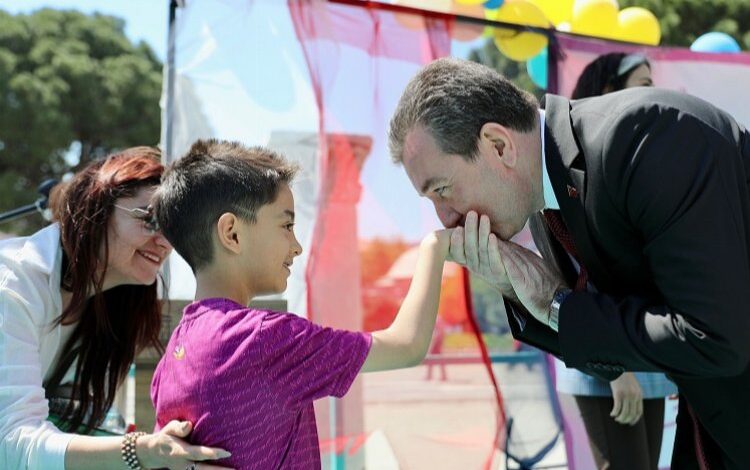 İzmir Bergama 23 Nisan’ı coşku ile kutladı İzmir Bergama 23 Nisan’ı coşku ile kutladı