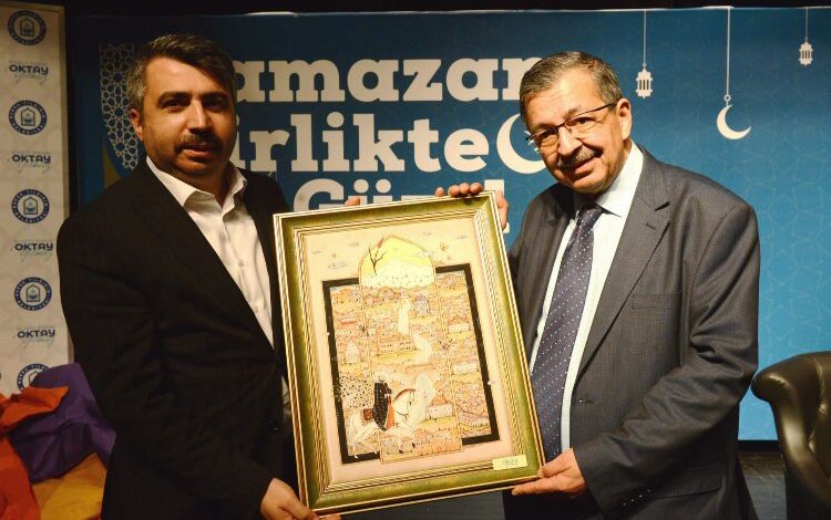 Edebiyatçı yazar Hayati İnanç Yıldırımlılarla buluştu Edebiyatçı yazar Hayati İnanç Yıldırımlılarla buluştu