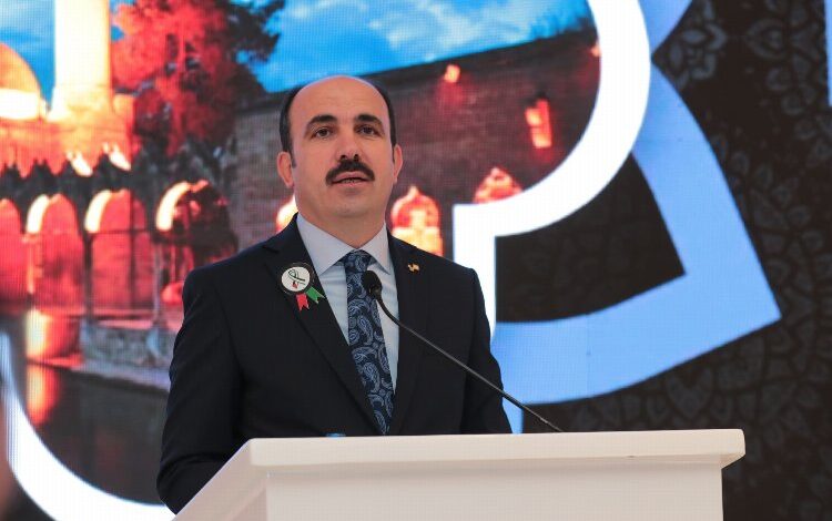 Başkan Altay Şanlıurfa’dan dünyaya seslendi Başkan Altay Şanlıurfa’dan dünyaya seslendi