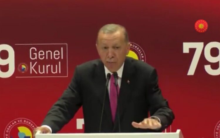 Cumhurbaşkanı Erdoğan: Tarihi geriye sardırmanın faydası yok!