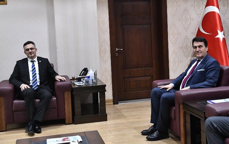 BTÜ Rektörü’ne Başkan Dündar’dan ziyaret