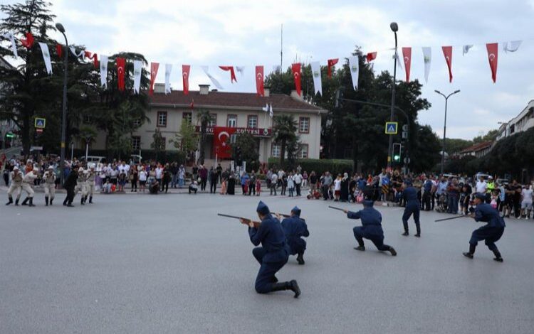 İnegöl’de kurtuluş coşkusu