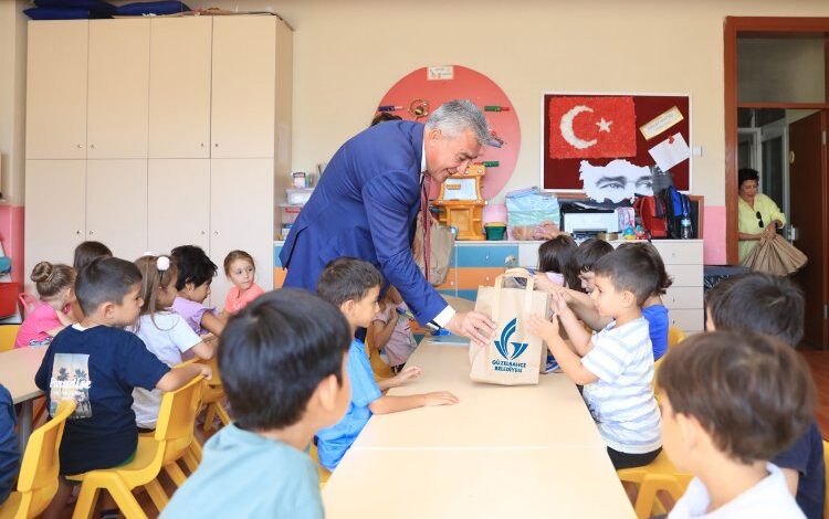 Güzelbahçe’de öğrenci dostu belediye Güzelbahçe’de öğrenci dostu belediye