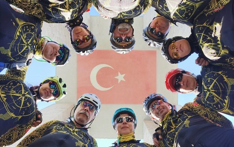 Sardos, şehitlere saygı turunu tamamladı