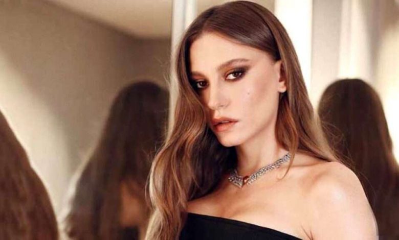 Serenay Sarıkaya’dan iskele pozu!