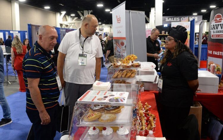 Bursa iş dünyasından ABD’de Franchise Fuarı’na ziyaret Bursa iş dünyasından ABD’de Franchise Fuarı’na ziyaret