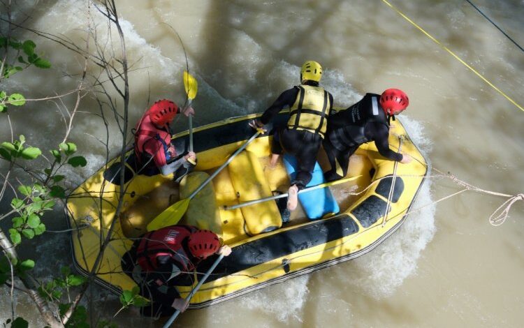 Kocaeli İtfaiyesi’nden selde arama ve kurtarma eğitimi Kocaeli İtfaiyesi’nden selde arama ve kurtarma eğitimi