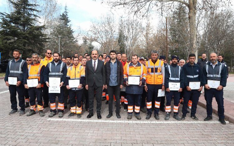 Konya’nın Hatay gönüllülerine teşekkür belgesi