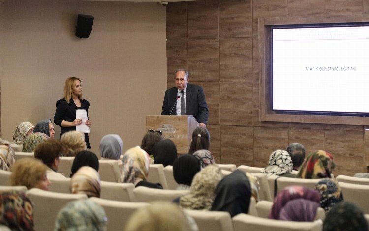 Gaziantep’te ‘trafik ve ilk yardım’ eğitimi Gaziantep’te ‘trafik ve ilk yardım’ eğitimi