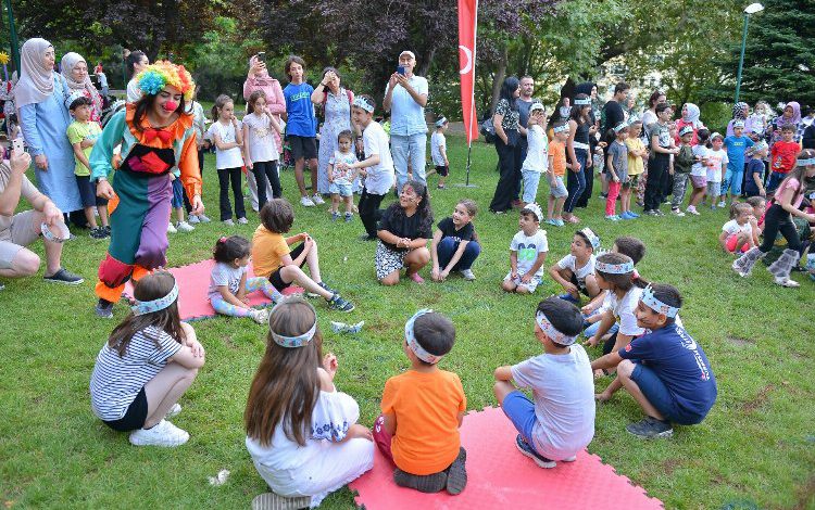 Bursa Yıldırım’da şenlik ‘sokak’ta