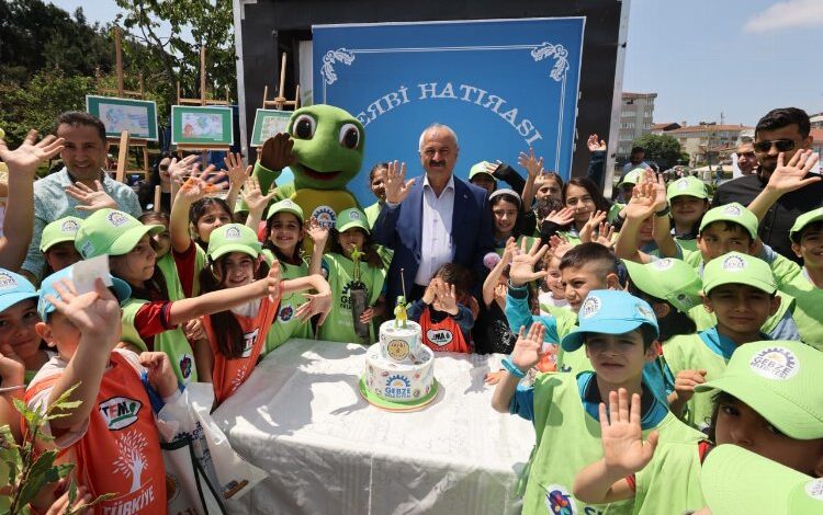 Gebze’de ‘Çevreni Koru’ Şenliği Gebze’de ‘Çevreni Koru’ Şenliği