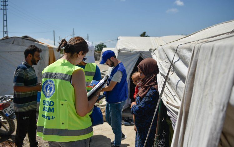 Adana Büyükşehir Belediyesi her kulvarda halkın yanında
