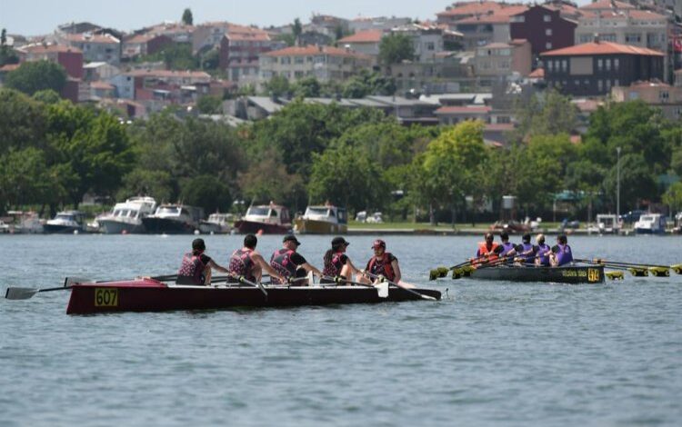 İstanbul’da ‘Haliç Su Sporları’na renkli açılış