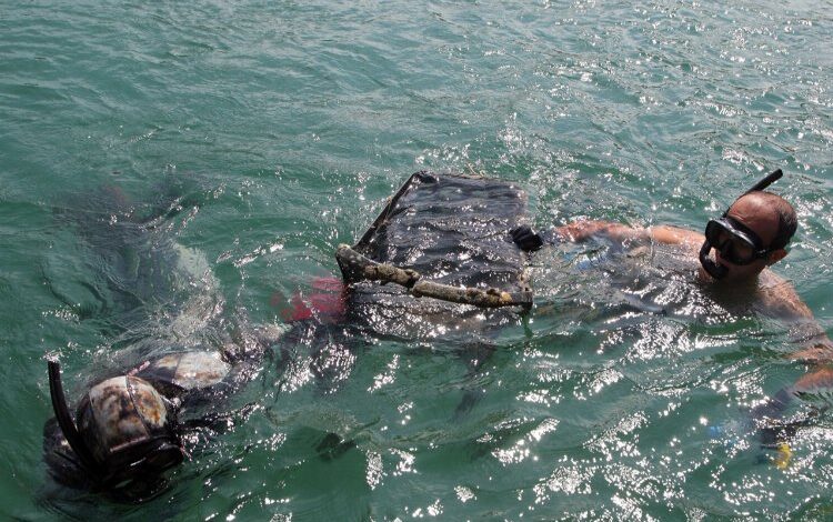 Bodrum’da deniz dibi temizliği sürüyor Bodrum’da deniz dibi temizliği sürüyor