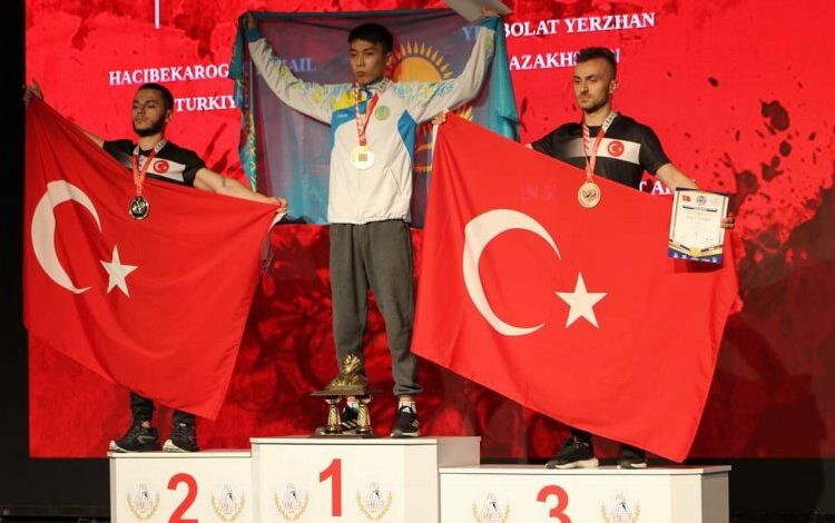 Kağıtsporlu sporcuların bilekleri bükülmedi Kağıtsporlu sporcuların bilekleri bükülmedi