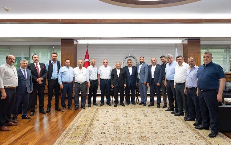 Kayseri ziraat odalarından Büyükkılıç’a ziyaret Kayseri ziraat odalarından Büyükkılıç’a ziyaret