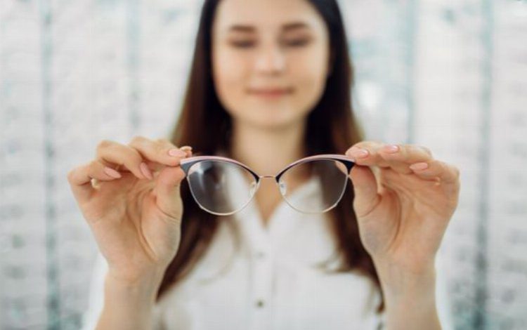 Koronavirüs sonrası göz sağlığına dikkat