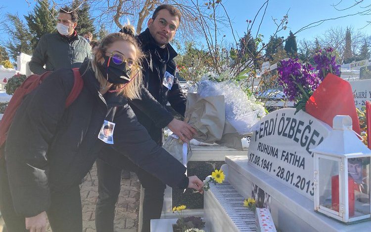 Ferdi Özbeğen unutulmadı Ferdi Özbeğen unutulmadı