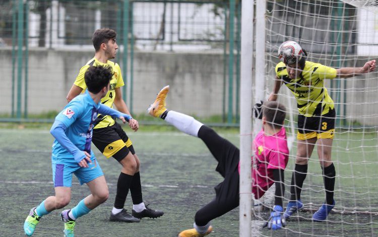 Bursa’da Gemlik Belediyespor puanları paylaştı Bursa’da Gemlik Belediyespor puanları paylaştı