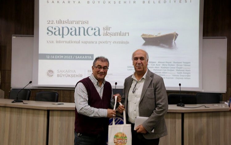 Cumhuriyetin 100. yılında Türk Şiiri SAÜ’de konuşuldu