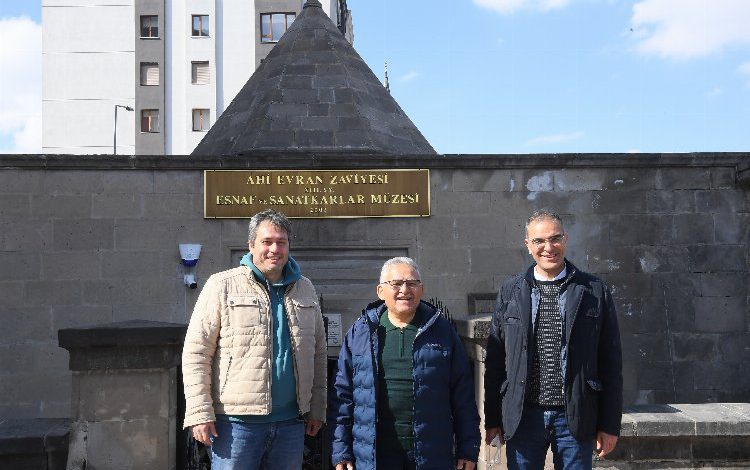 Başkan Büyükkılıç, Ahi Evren Esnaf ve Sanatkarlar Müzesi’ni ziyaret etti