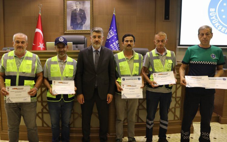 Bursa’da ulaştıran ekip sertifikalandı Bursa’da ulaştıran ekip sertifikalandı