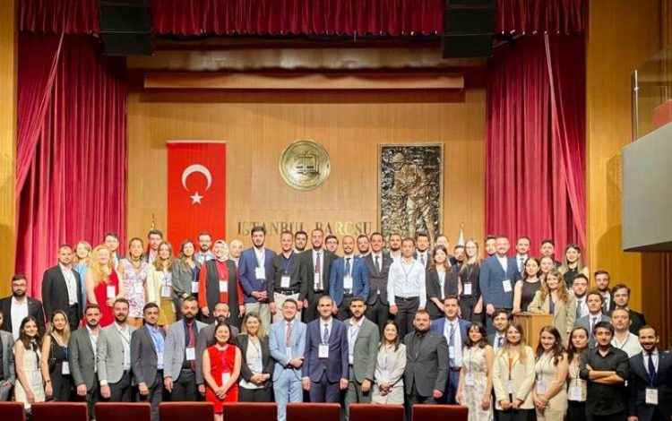 Genç avukatlar çalıştayda buluştu Genç avukatlar çalıştayda buluştu