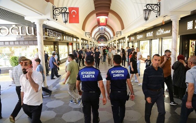 Kayseri Büyükşehir zabıtası kurbana hazır