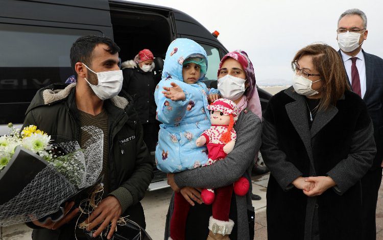 Minik Asiye 37 gün sonra memleketi Gaziantep’te