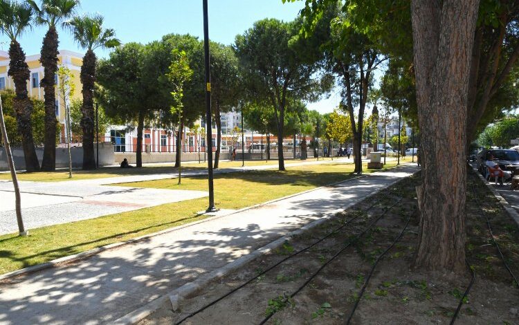 Karabağlar’da ‘Abidin Dino Parkı’ baştan sona yenilendi