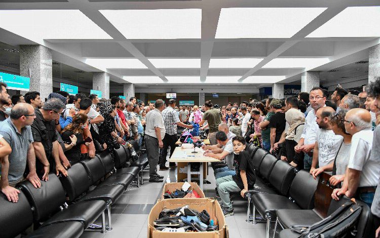 Toplu ulaşımda unutulan eşyalar kapışıldı Toplu ulaşımda unutulan eşyalar kapışıldı