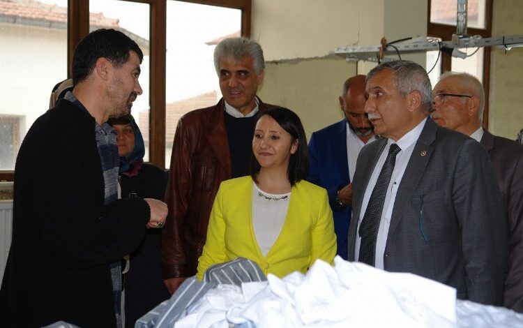 Bilecik Pazaryeri’ne AK Partililer ‘Şehir Buluşmaları’ gerçekleştirdi Bilecik Pazaryeri’ne AK Partililer ‘Şehir Buluşmaları’ gerçekleştirdi