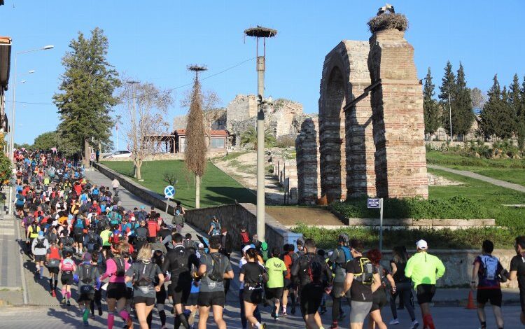 ‘Ultra Maraton’dan anlamlı bağış ‘Ultra Maraton’dan anlamlı bağış