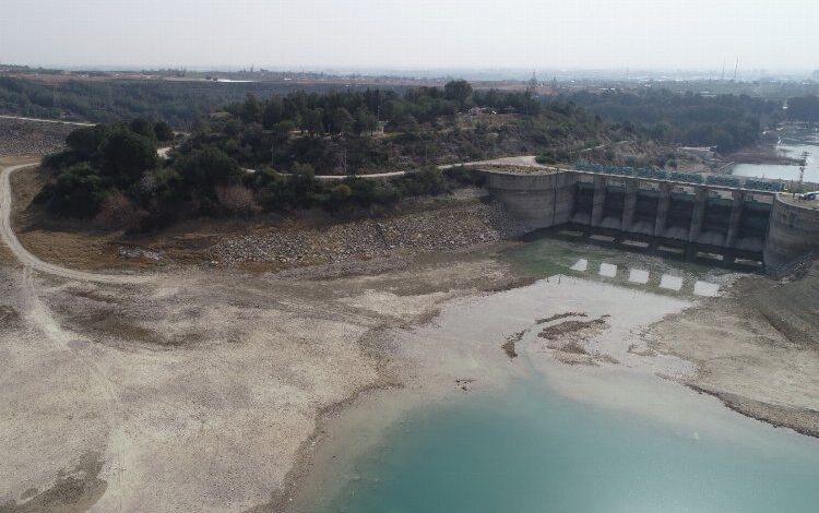 Çok şiddetli kuraklık uyarısı Çok şiddetli kuraklık uyarısı