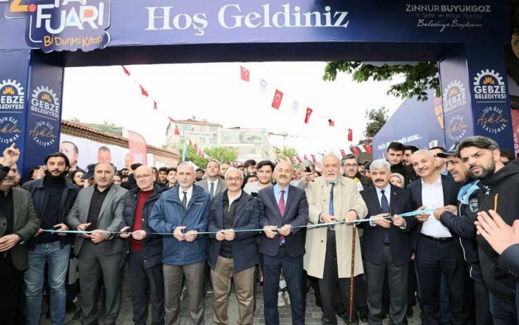 Gebze Kitap Fuarı kapılarını açtı