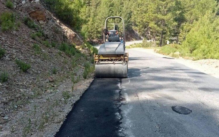 Alanya’da yayla yollarına bakım onarım