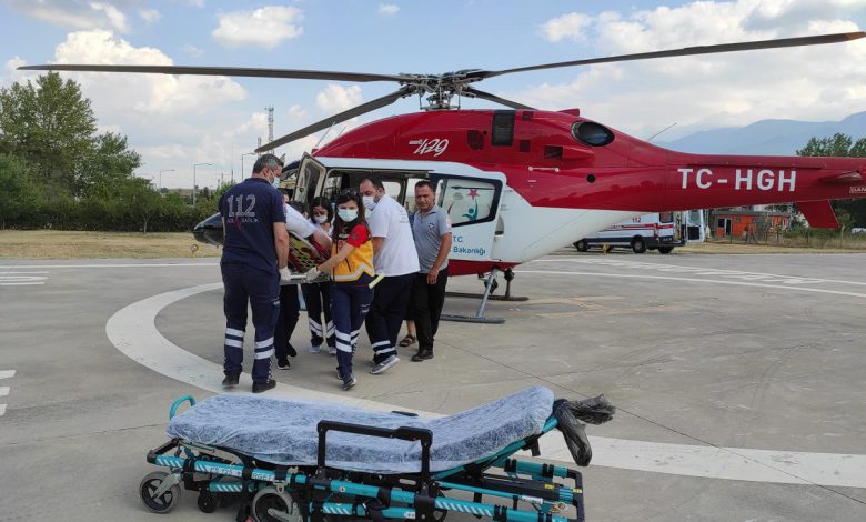 Bursa’da dağ ilçesindeki hastaya helikopter ambulans Bursa’da dağ ilçesindeki hastaya helikopter ambulans