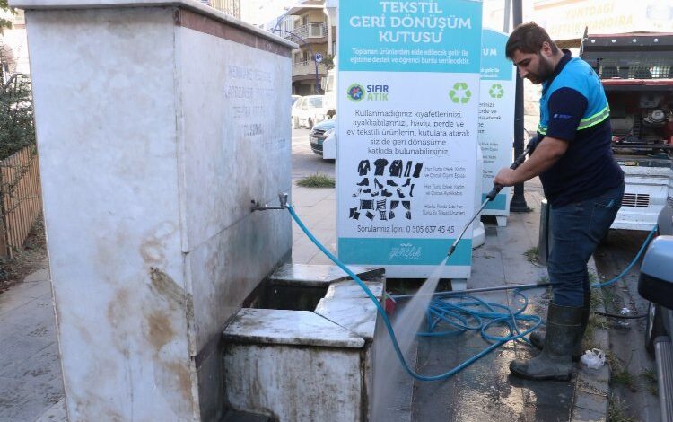 Manisa’da hayrat çeşmelerini temizleniyor