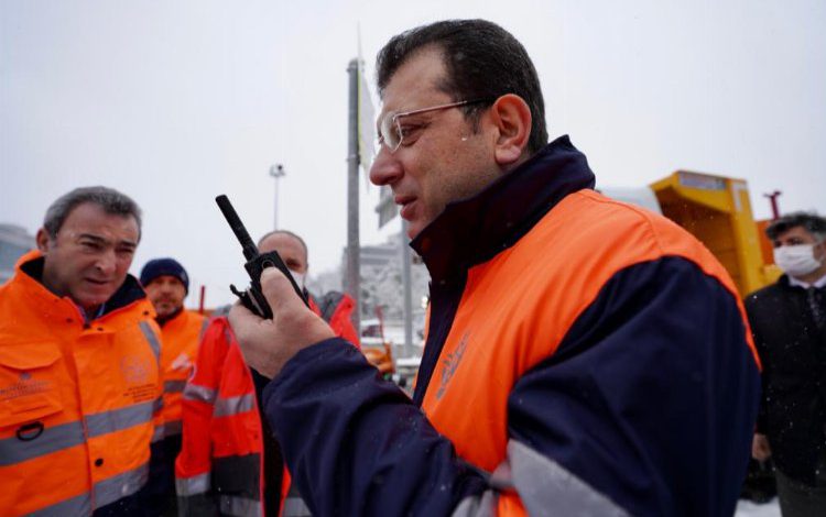 İstanbul’da Başkan İmamoğlu’ndan yerinden yönetim