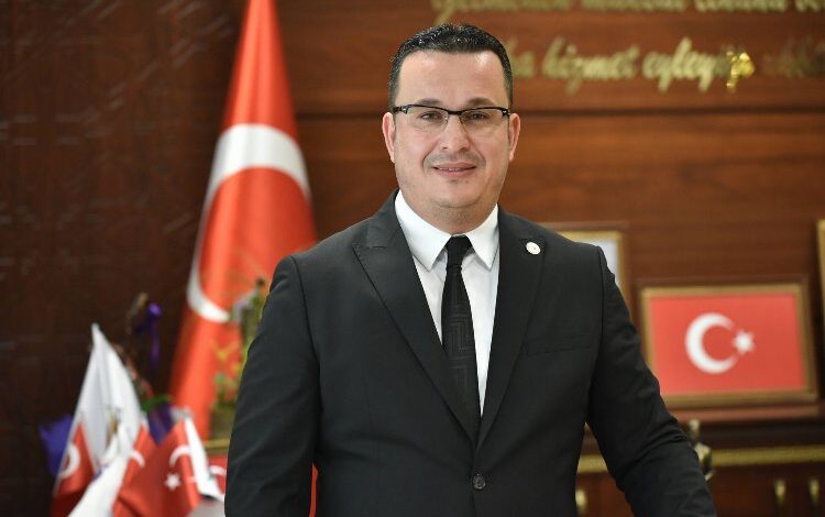 Mehmet Kanar’dan 29 Ekim mesajı Mehmet Kanar’dan 29 Ekim mesajı