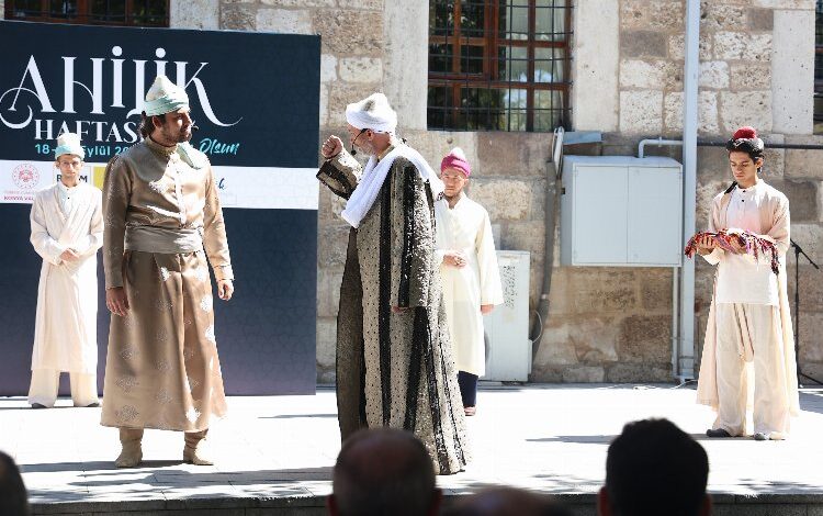 Konya’da Ahilik Haftası etkinlikleri coşkulu başladı