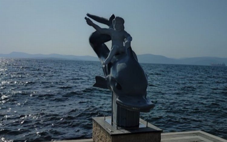 Hermias Heykeli gün yüzüne çıktı Hermias Heykeli gün yüzüne çıktı