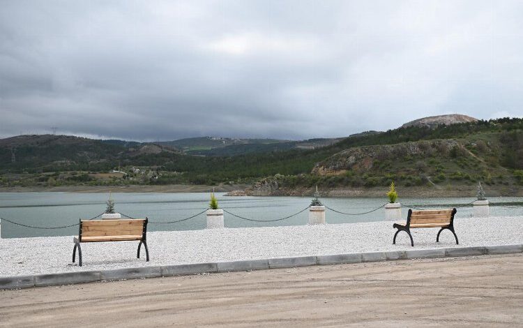 Baraj çevresi güzelleşiyor