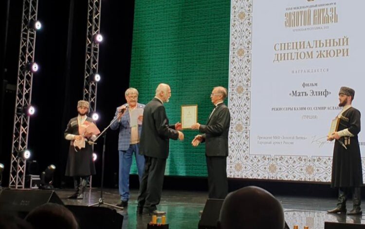 ‘Elif Ana’ filmine Rusya’dan iki ödül ‘Elif Ana’ filmine Rusya’dan iki ödül