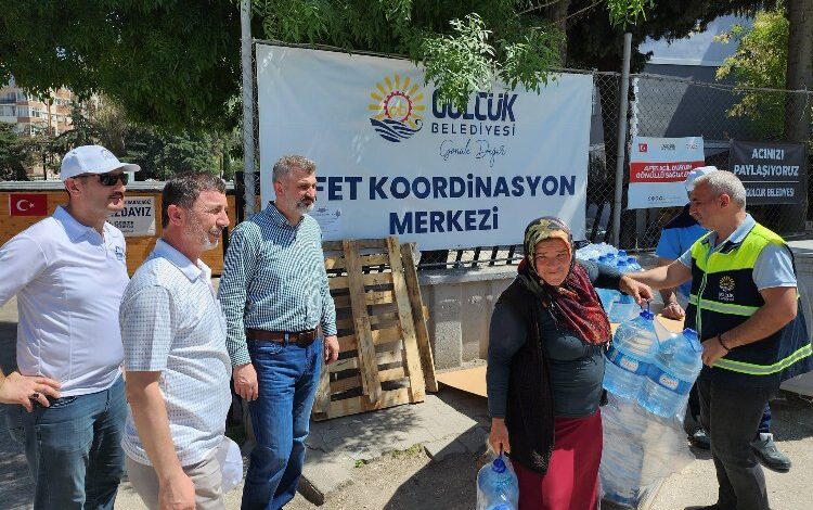 Gölcük, Hatay’a desteğini sürdürüyor Gölcük, Hatay’a desteğini sürdürüyor