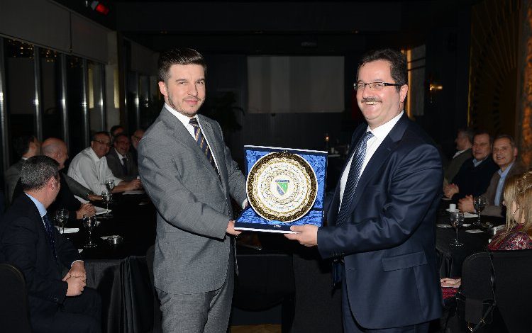 Boşnak Dostlar Grubu 6 yaşında Boşnak Dostlar Grubu 6 yaşında